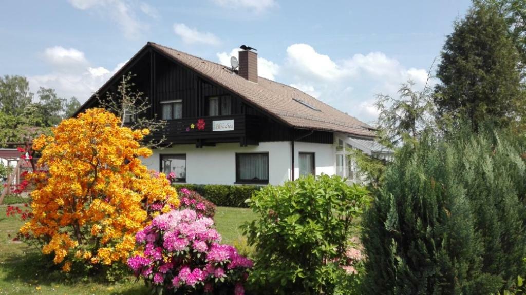 Hotel Gruenes Paradies- Garni Hochwaldhausen Exterior foto
